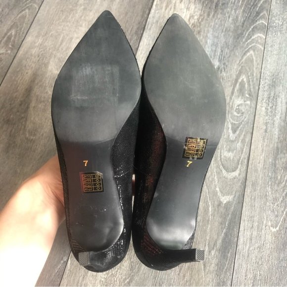 BRAND NEW real leather shiny heels - Picture 6 of 8